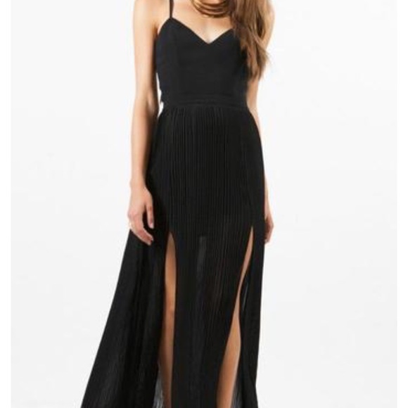 Lovers + Friends Dresses & Skirts - Lovers + friends black maxi